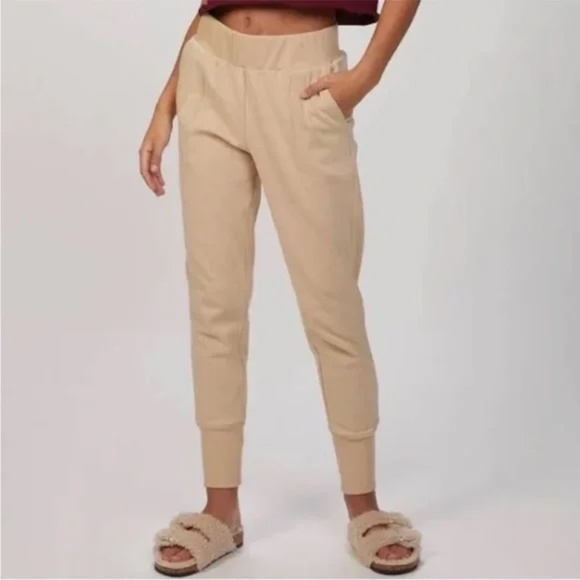 Varley Amberley Pant Jogger in Sand Size Small - Picture 1 of 12